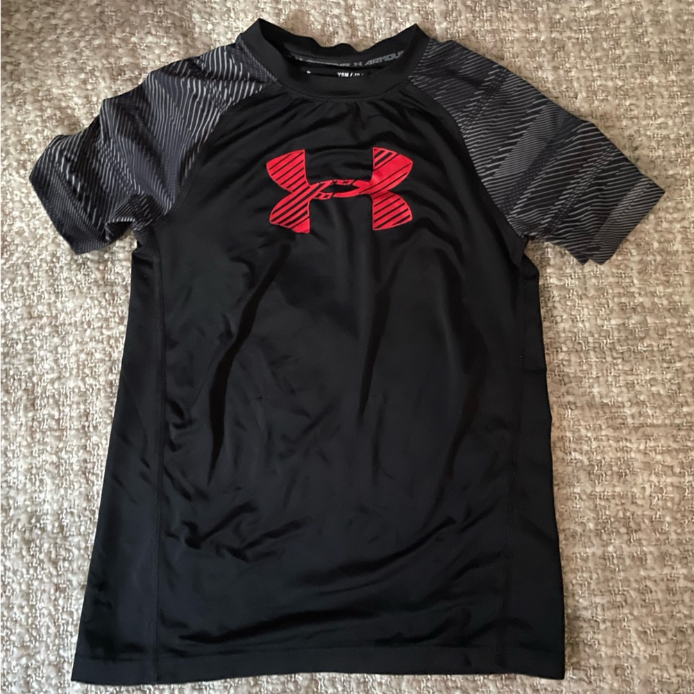 Under armour shirt